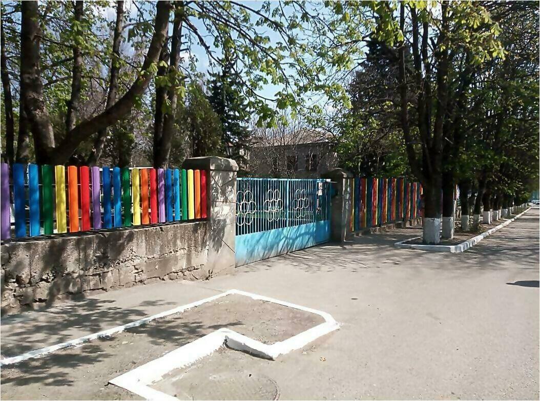 забор из штакетника 110м фото2 в Майкопе