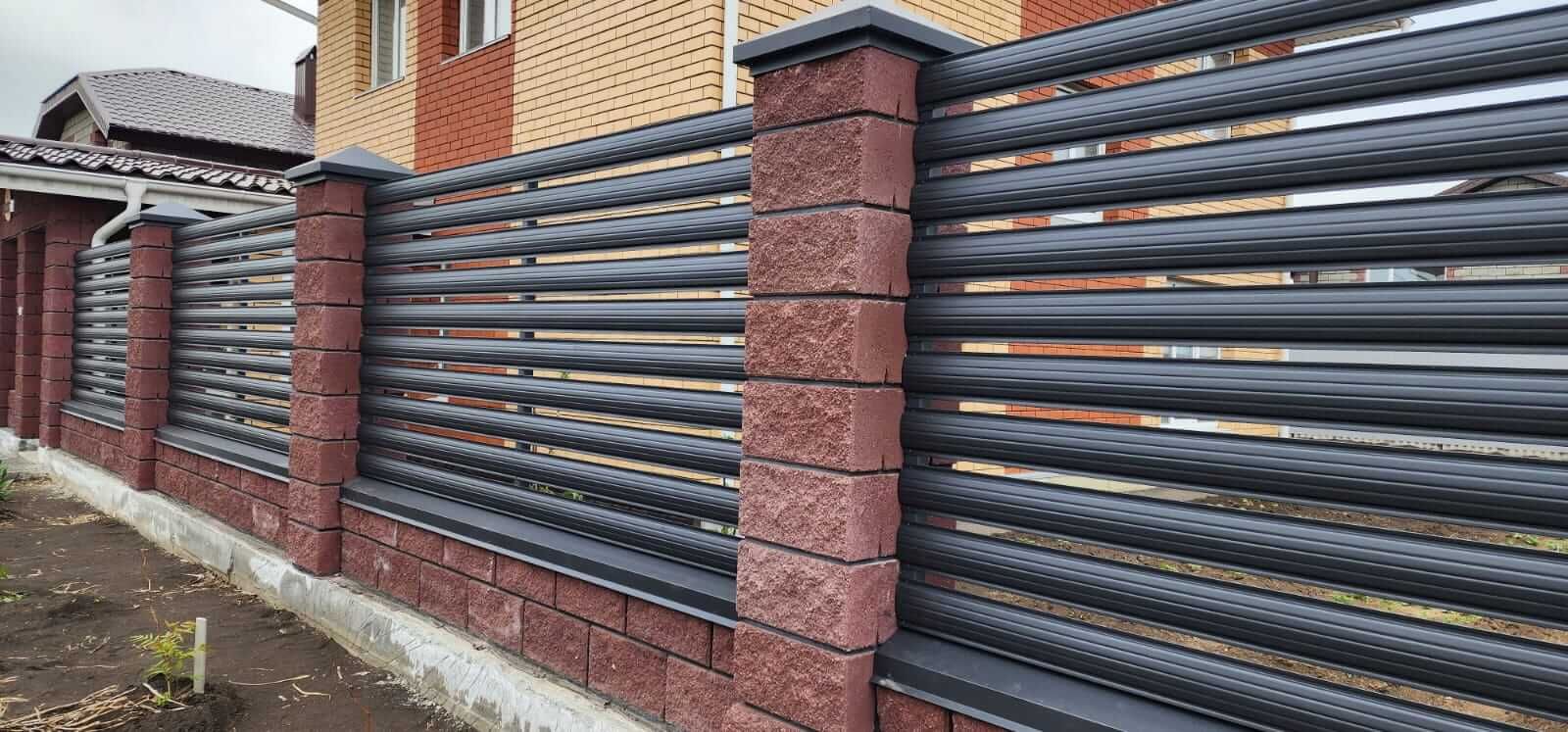 Забор-ранчо из штакетника 21м RAL7024/7024 Серый Графит МАТТЕ двусторонний в Майкопе