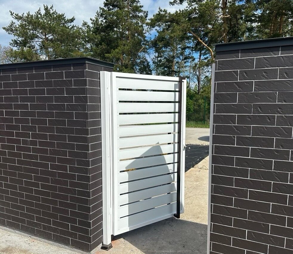 Калитка из металлопланкена RAL9003 Белый фото 4 в Майкопе