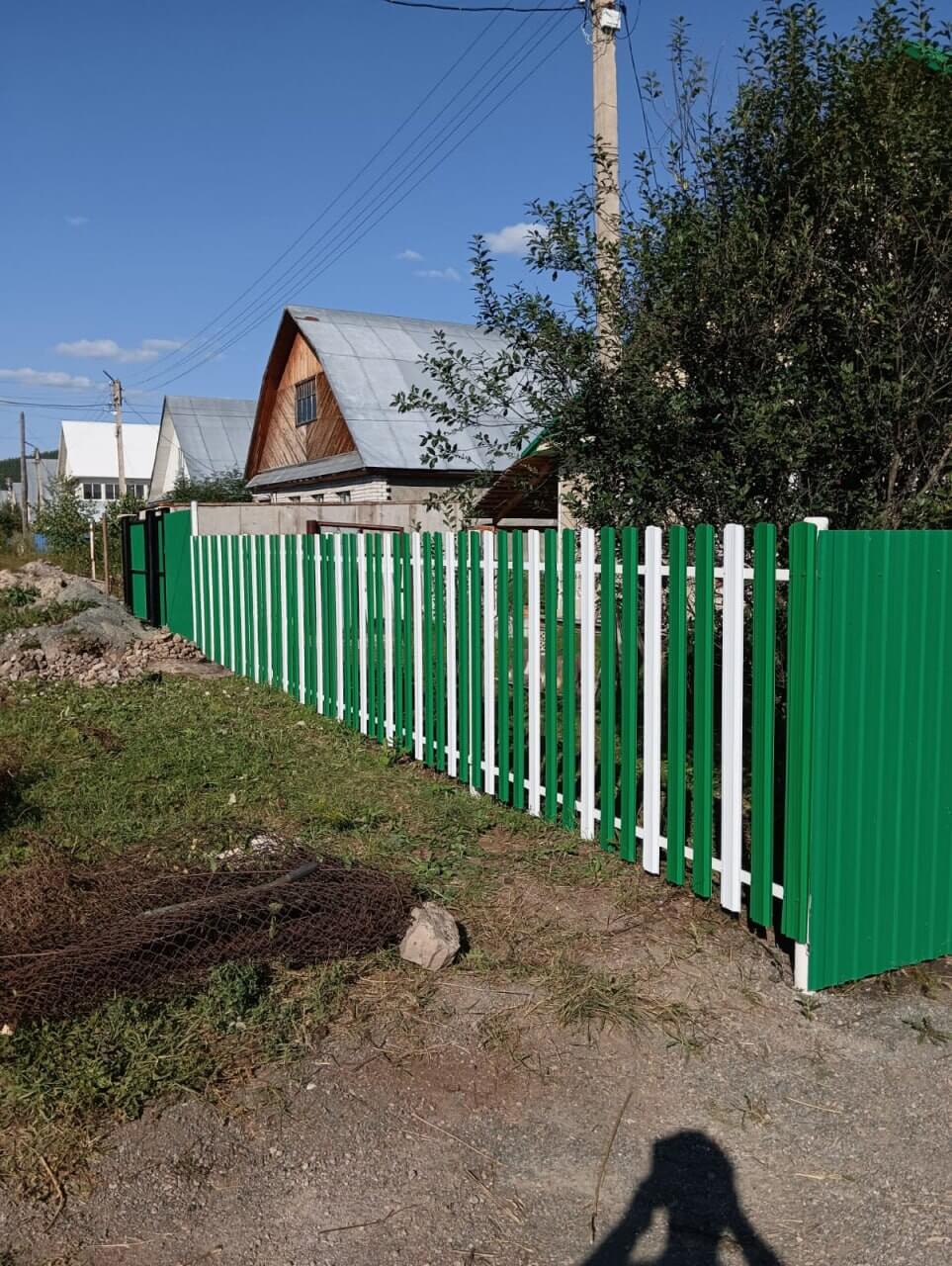 Забор из евроштакетника 10м RAL9003 Белый, RAL6029 Зеленая Мята в Майкопе