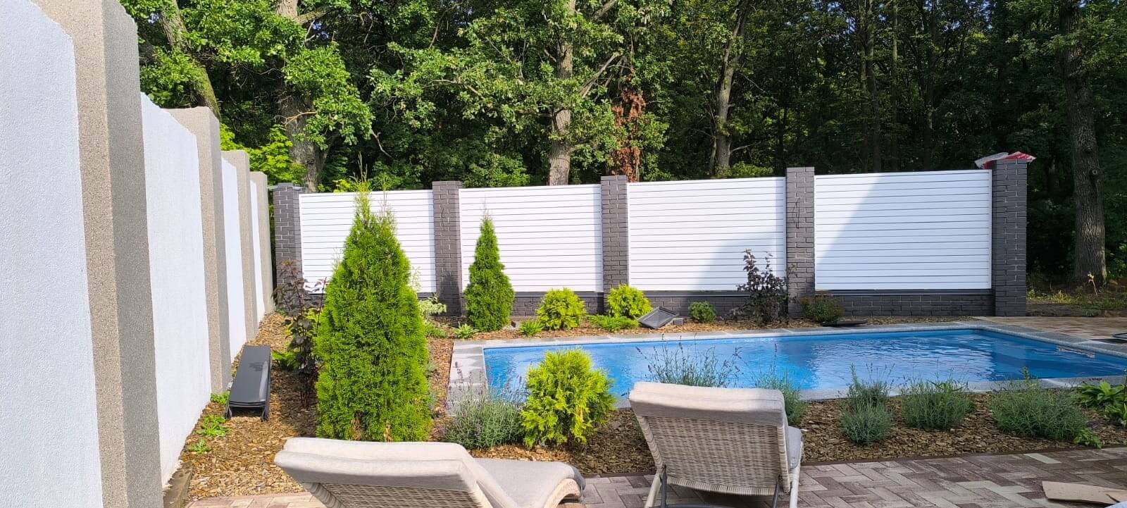 Забор-жалюзи из ламелей Хай-Тек 54м RAL9003 Белый фото 1 в Майкопе